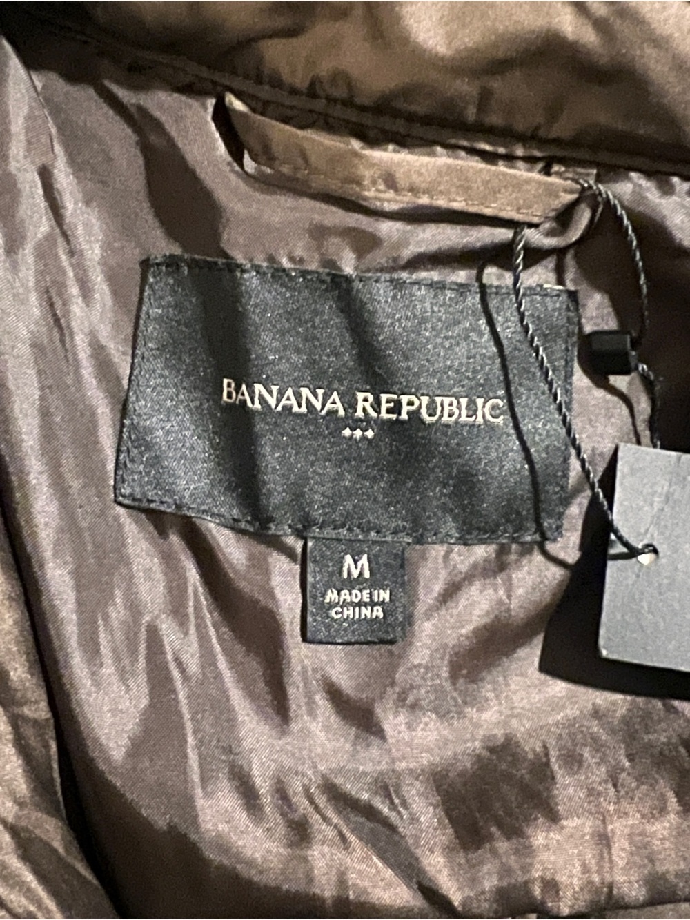 NWT Banana Republic Men’s Earth Brown Diamond Quilted Puffer Jacket, Size Medium - Picture 6 of 8